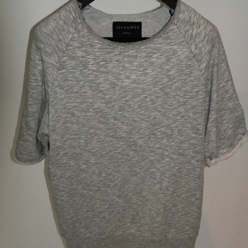 Sweatshirt: All saints- short sleeve, heather grey